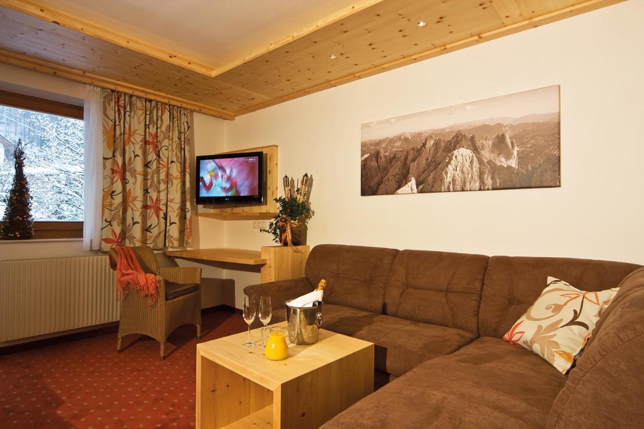 Landhotel Alpenhof 필즈모스 외부 사진